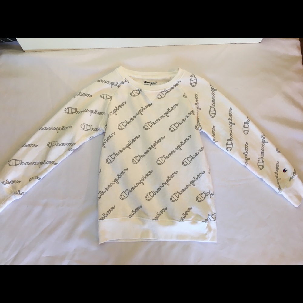 Champion White Sweatshirt/Crewneck